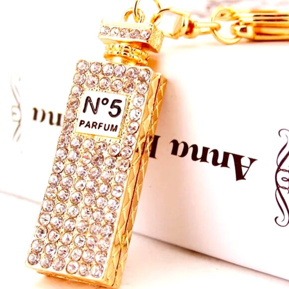 2 INCH PARFUM NO. 5 KEYCHAIN BAG ORNAMENT BOTTLE COVERED IN CLEAR RHINESTONES - Picture 1 of 1
